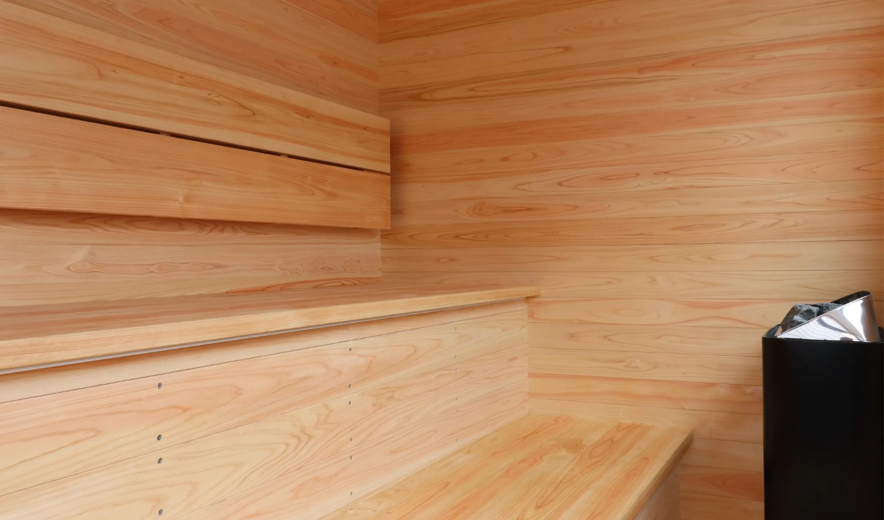 森蔵の本格サウナ内部の雰囲気